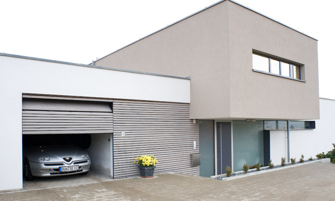 Flächenbündige Garagentore